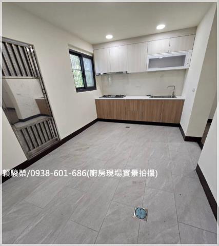 觀音上大國小整新透天