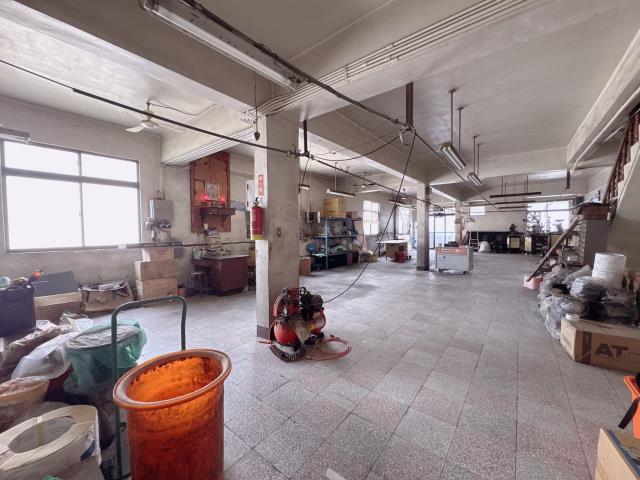 平鎮交流道工業廠房