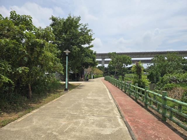 平鎮交流道都計內農地